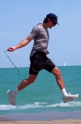 Davy Stahl @davy_jumps skipping on Concrete Beach in Chicago